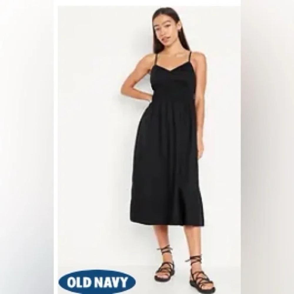 Old Navy Black Waist-Defined Cami Midi Sundress with pockets - Size Small